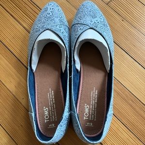 NWT Toms Jutti Mosaic Tile Blue Suede Ballet Flats 💙 size 9